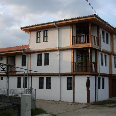 Hotel Tsutsovi House Kalofer Exterior foto
