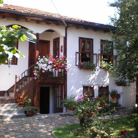 Hotel Tsutsovi House Kalofer Exterior foto